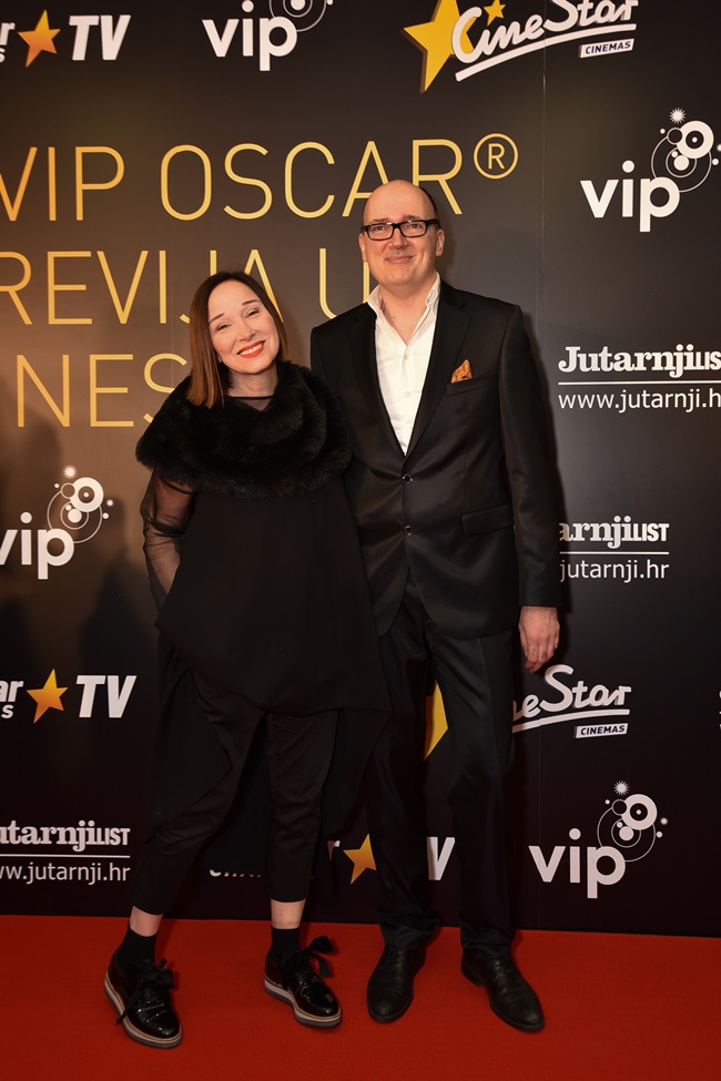 Hrvatski dizajneri odjenuli poznate dame za red carpet premijeru filma “Oblik vode” Hrvatski dizajneri odjenuli poznate dame za red carpet premijeru filma “Oblik vode”