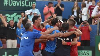 Slavlje hrvatskih tenisača nakon pobjede nad SAD-om Slavlje hrvatskih tenisača nakon pobjede nad SAD-om