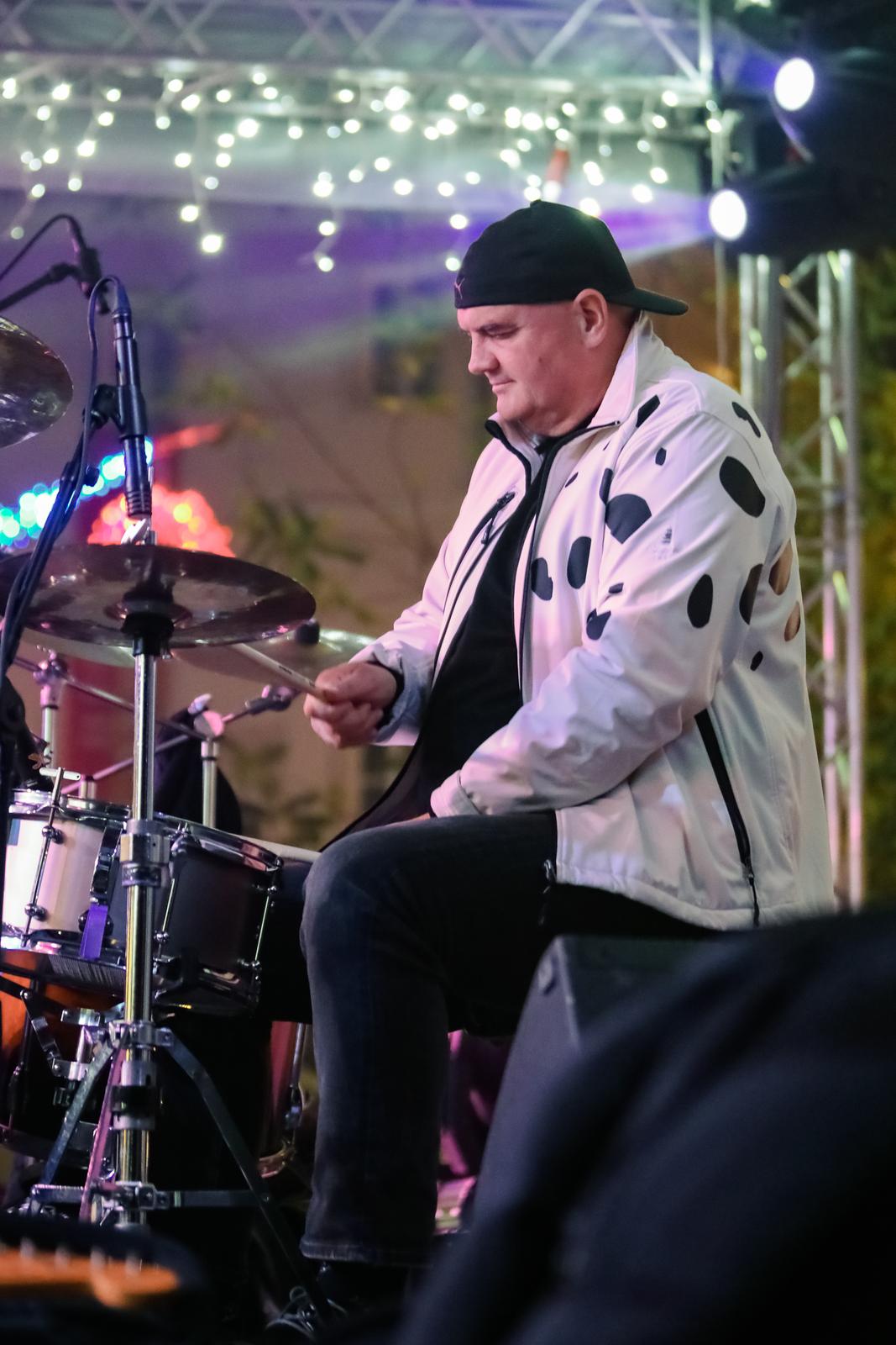 Koncertom grupe Dalmatino otveron Advent u Zadru 2022. Koncertom grupe Dalmatino otveron Advent u Zadru 2022.