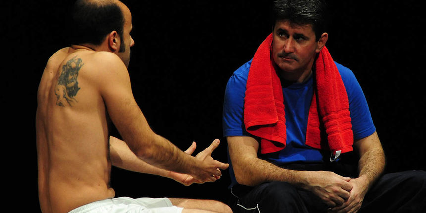 Zadar, 26.3.2014. snimio: Nenad Marčev 
Pretpremijera 
HNK ZADAR I GLUMAČKA DRUŽINA 
GLUMCI U ZAGVOZDU 
Florian Zeller 
ISTINA 
redatelj: Danko Ljuština 
igraju: Vedran Mlikota, Žana Bumber ( Hana Hegedušić ), 
Damir Poljičak i Mila Elegović 
Dvo