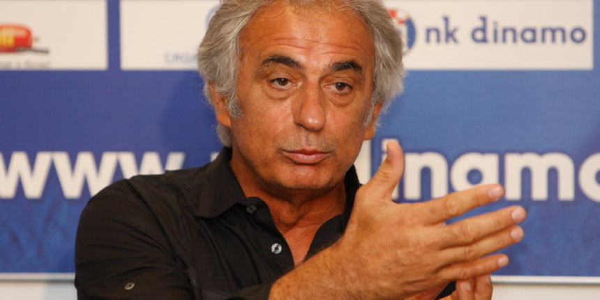 Zagreb, 250810.
Stadion u Maksimiru, Maksimirska 128.
Konferencija za medije Dinamovog Trenera Vahida Halihodzica uoci sutrasnje utakmice pretkola Europske lige sa madjarskim Gyor-om.
Foto: Ronald Gorsic / CROPIX Zagreb, 250810.
Stadion u Maksimiru, Maksimirska 128.
Konferencija za medije Dinamovog Trenera Vahida Halihodzica uoci sutrasnje utakmice pretkola Europske lige sa madjarskim Gyor-om.
Foto: Ronald Gorsic / CROPIX