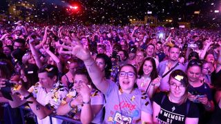 Zagreb Classic: Rođendanski koncert 2Cellos, Zucchera i Olivera na Tomislavcu. Photo: Anto Magzan/PIXSELL Zagreb Classic: Rođendanski koncert 2Cellos, Zucchera i Olivera na Tomislavcu. Photo: Anto Magzan/PIXSELL