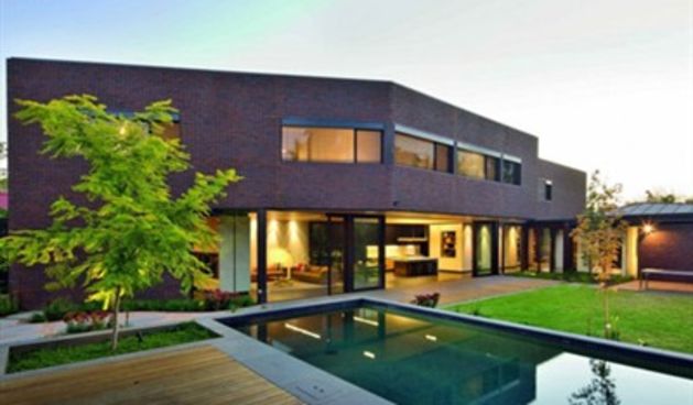 moderna kuća: Jackson clements burrows