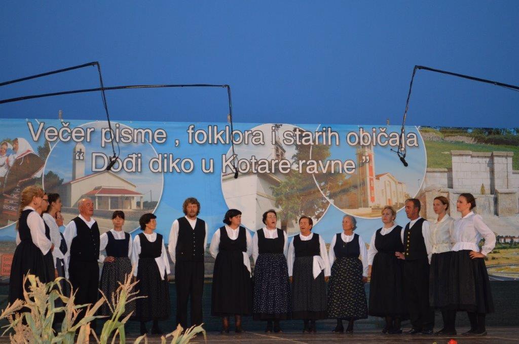 Folklor, ravni kotari, običaji, tradicija