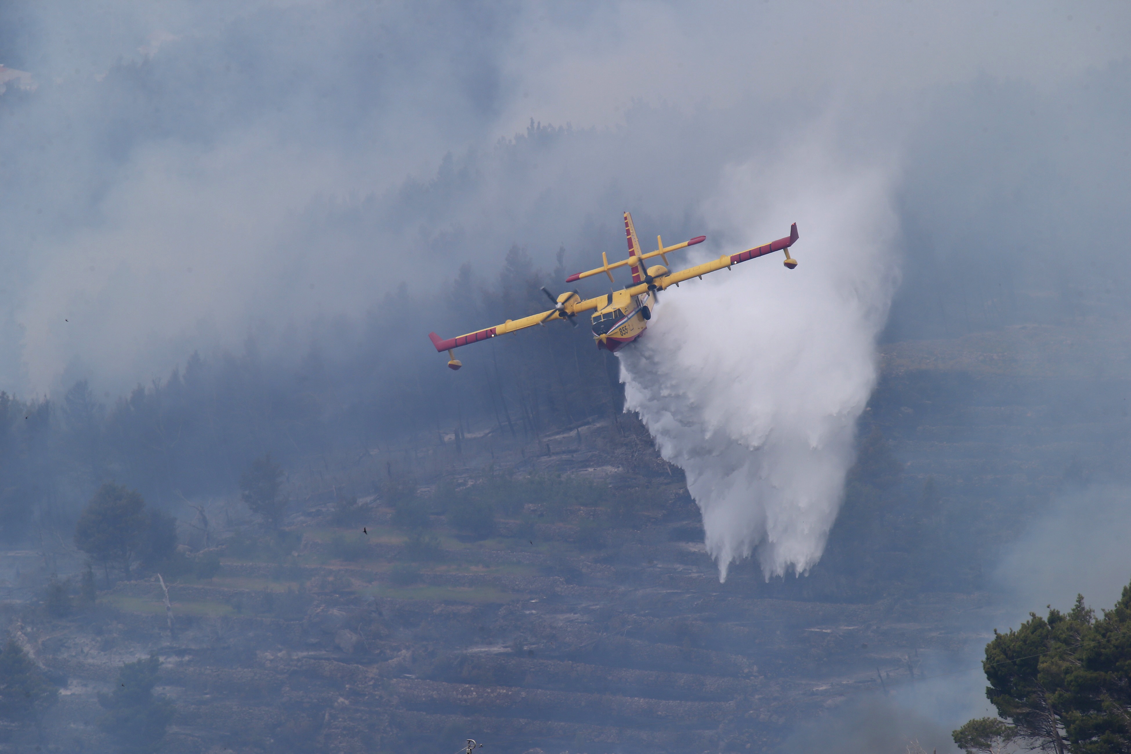 Požar na padinama Biokova Požar na padinama Biokova