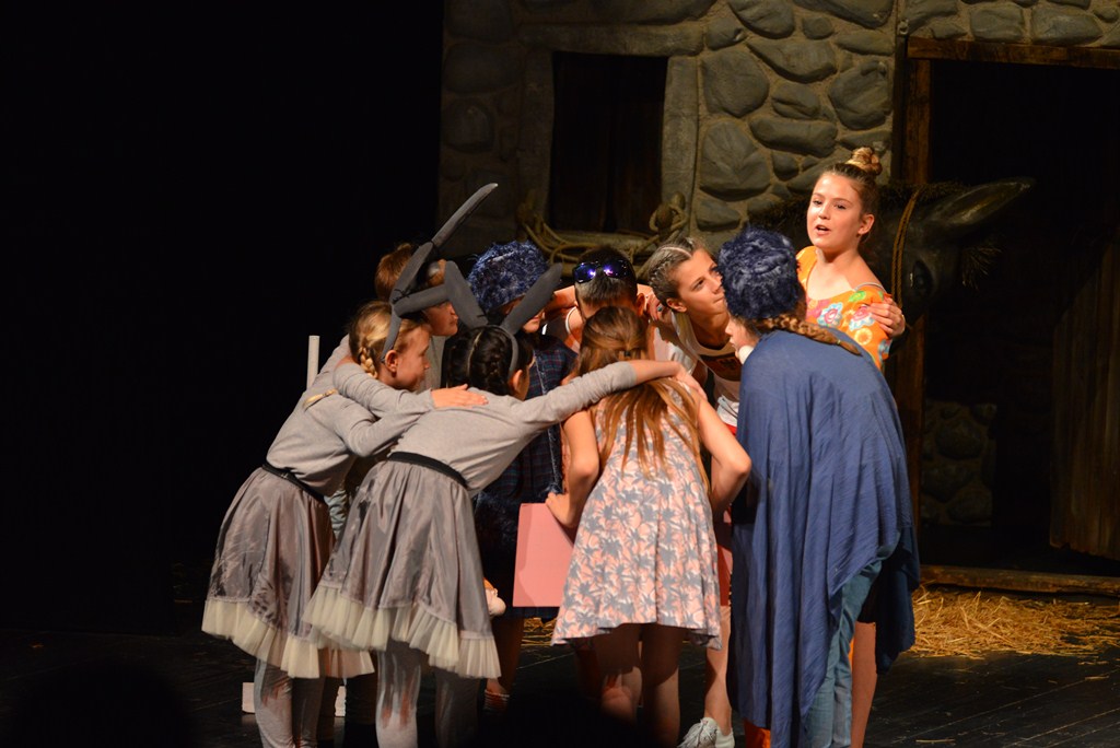 Donatolina u Kazalištu lutaka: “Mareta tamo i nazad”