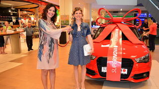 Supernova: Adio školo uz uručenje nagradnog automobila Audi A 1 i velike donacije u visini 50.000 kn HCK-u Supernova: Adio školo uz uručenje nagradnog automobila Audi A 1 i velike donacije u visini 50.000 kn HCK-u