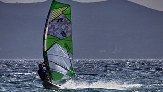 Surferi i kiteri došli na svoje pred neveru