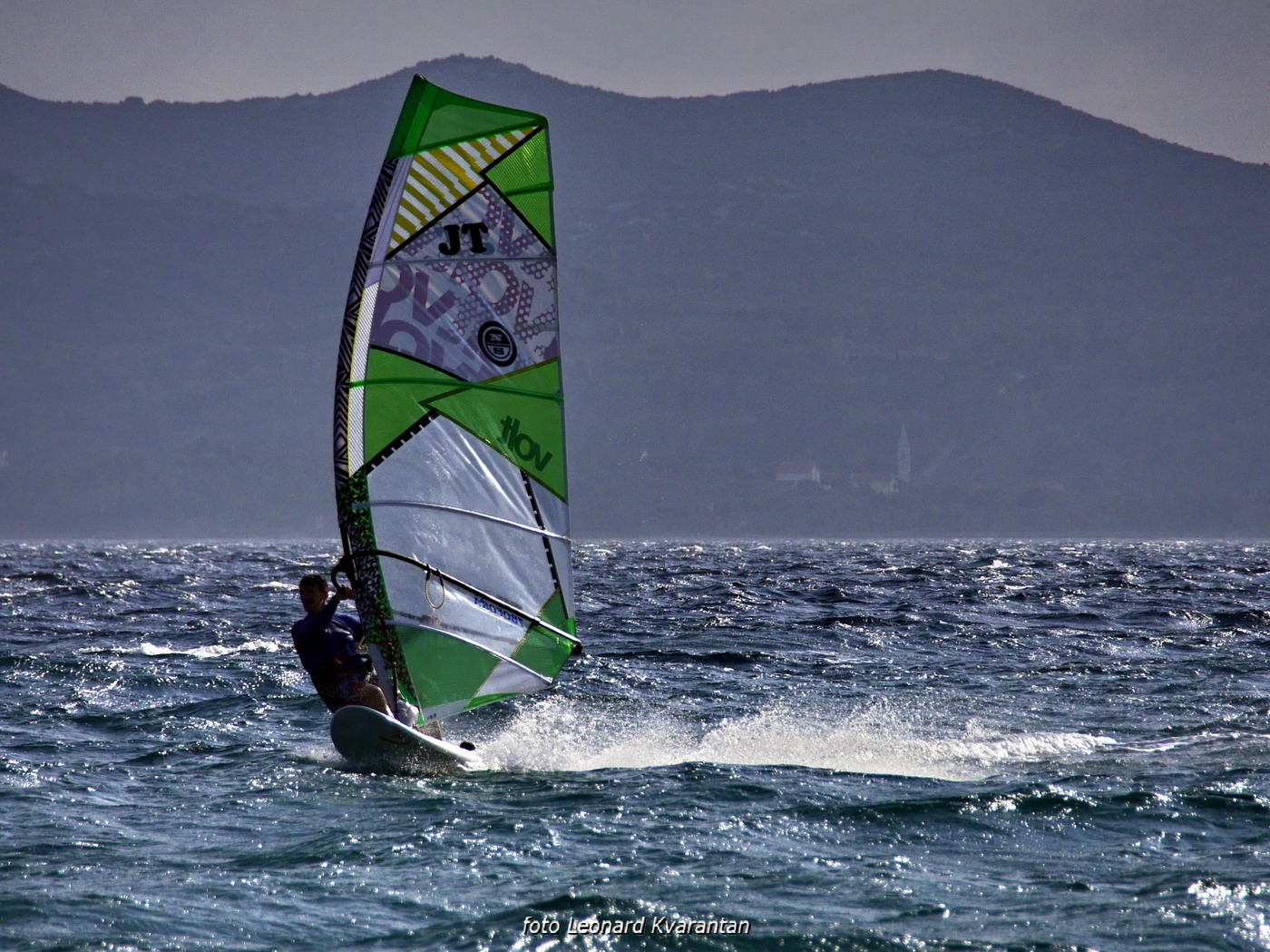 Surferi i kiteri došli na svoje pred neveru