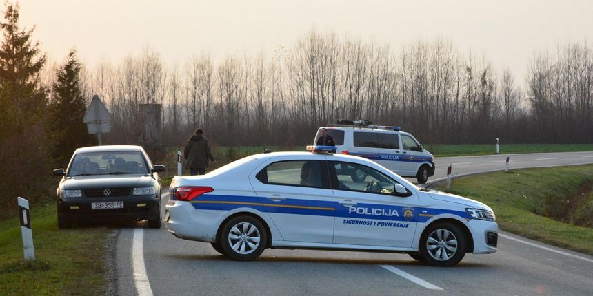 Mjesto gdje je u teškoj nesreći poginuo motociklist Mjesto gdje je u teškoj nesreći poginuo motociklist