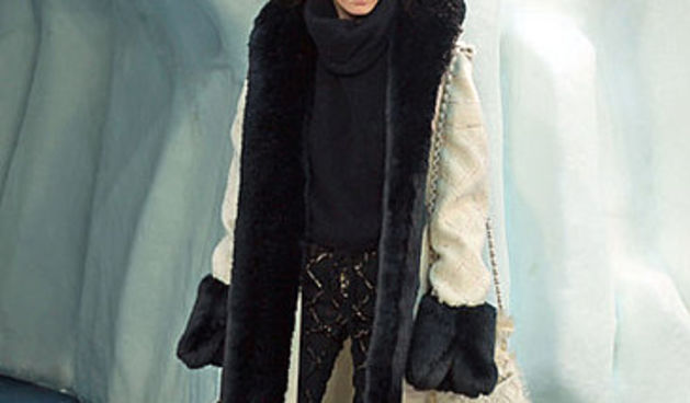 Paris Fashion Week: Chanel jesen 2010 (Coutorture.com)