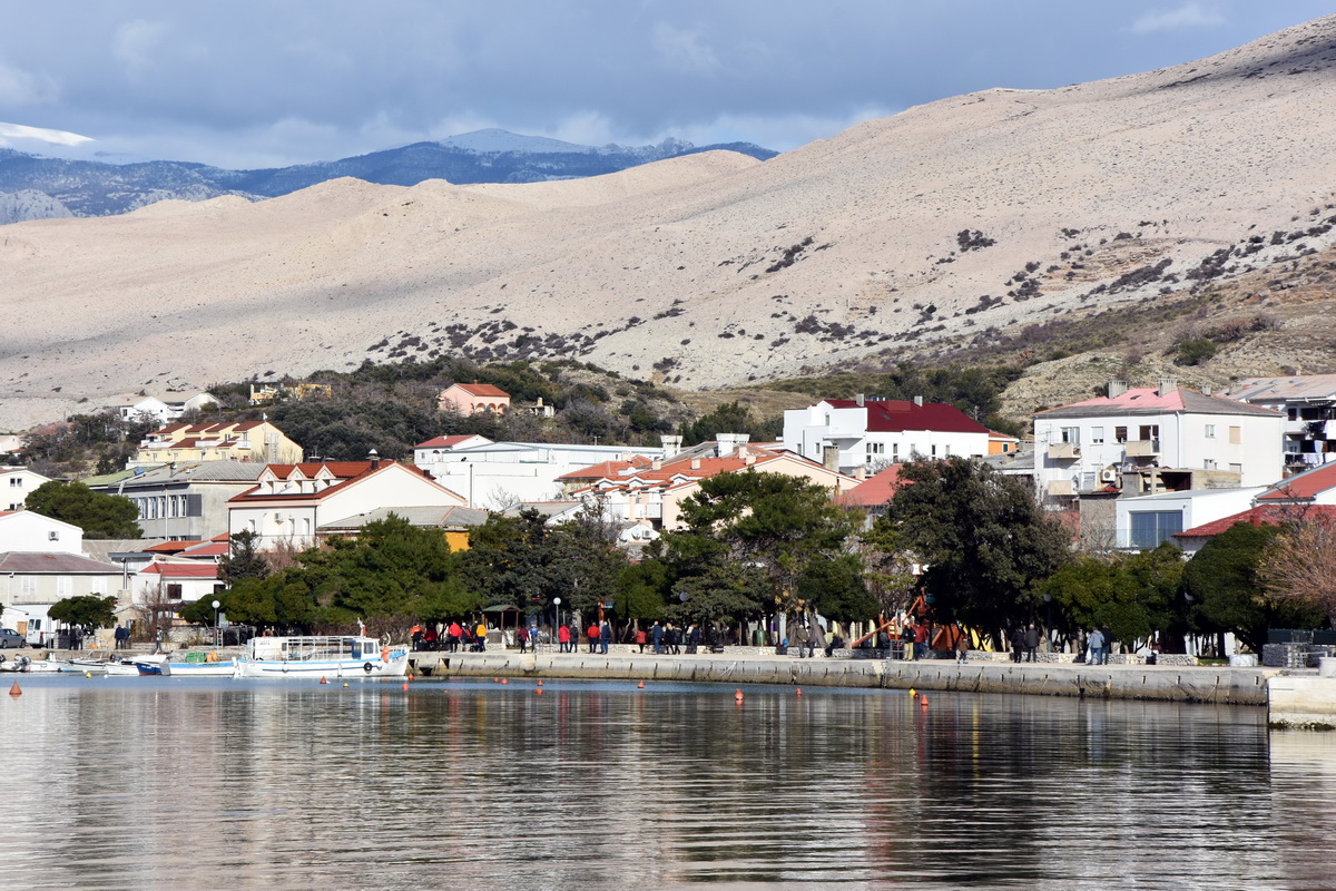Grad Pag prepun turista tijekom božićno-novogodišnjih blagdana