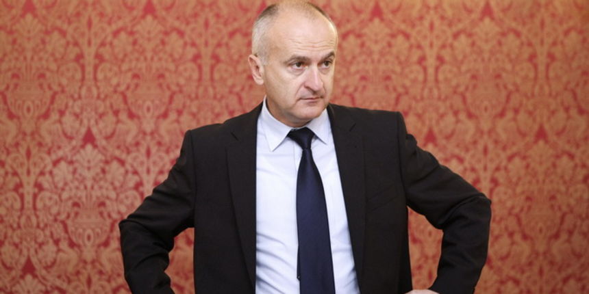 Zagreb, 201212.
Markov trg, Banski dvori.
U Banskim dvorima odrzana je redovita sjednica Vlade Republike Hrvatske na kojoj se raspravljalo o prijedlogu programa za preuzimanje i provedbu pravne stecevine EU za 2013.
Na fotografiji: Fred Matic.
Foto: Goran