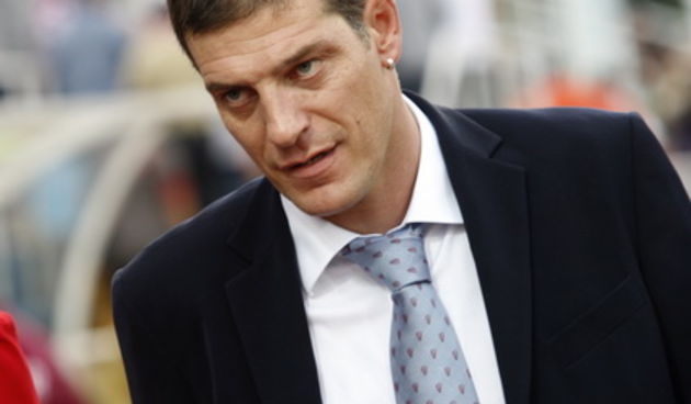 Rijeka, 081009.
Na stadionu Kantrida igra se prijateljska nogometna utakmica Hrvatska – Katar.
Na slici: izbornik Slaven Bilic.
Foto: Tea Cimas / CROPIX