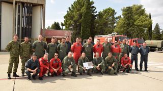 Pukovnik Harapin ostvario 2 tisuće sati naleta na Pilatusu Pukovnik Harapin ostvario 2 tisuće sati naleta na Pilatusu