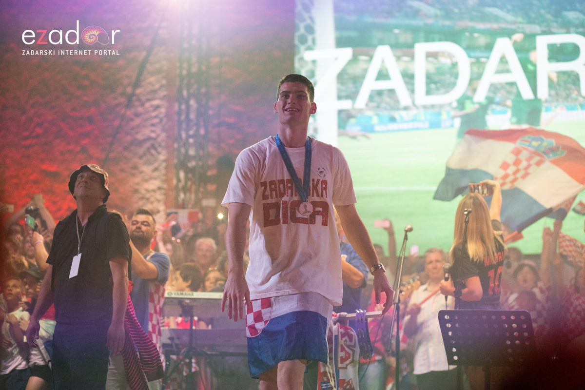 Veličanstven doček četvorice zadarskih Vatrenih Veličanstven doček četvorice zadarskih Vatrenih