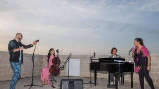 Dubrovnik: Ana Rucner i Oliver Poole ranojutarnjim koncertom pozdravili dolazak ljeta, foto: G. Jelavić/PIXSELL Dubrovnik: Ana Rucner i Oliver Poole ranojutarnjim koncertom pozdravili dolazak ljeta, foto: G. Jelavić/PIXSELL