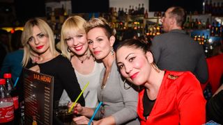 U Famous beach and grill baru Rockatansky bend proslavio je 20 godina djelovanja U Famous beach and grill baru Rockatansky bend proslavio je 20 godina djelovanja