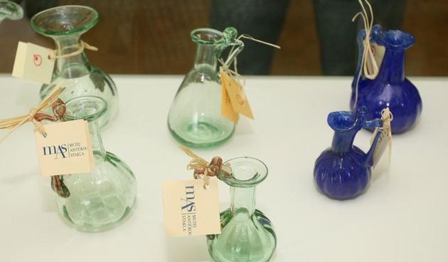 Udruga inovatora Zadarske zupanije organizirator je manifestacije pod nazivom 1. nacionalni i 4. zupanijski Festival suvenira Zadarske zupanije. Izlozba ima natjecateljski karakter. Photo: Dino Stanin/PIXSELL