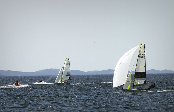 Jedrenje: Medal race s gledan s rive