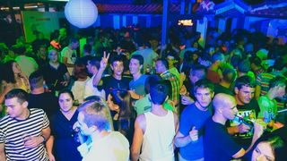 Turanjska fešta u Menfisto baru, 16.7.2015. (foto: Ivan Toman) Turanjska fešta u Menfisto baru, 16.7.2015. (foto: Ivan Toman)