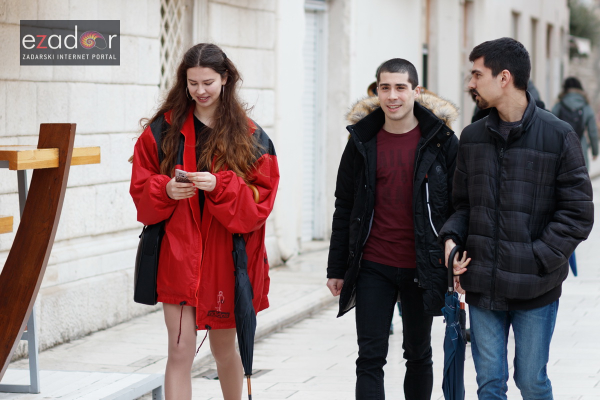 Đir po gradu, subotnja špica 31. ožujka 2018. Đir po gradu, subotnja špica 31. ožujka 2018.