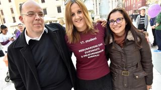 Image 380743 (auto) Image 380743 (auto)