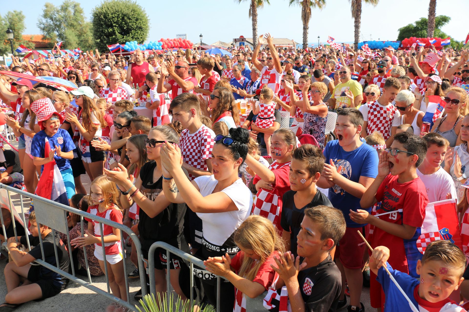 Na Viru se svim srcem navijalo za Vatrene