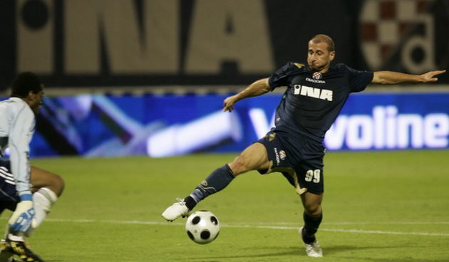 Zagreb, 040809. Nogometna utakmica 3. pretkola lige prvaka: Dinamo – Red Bull Salzburg, na stadionu Maksimir. Na slici: Dimitrios Papadopoulos.  Foto: Igor Sambolec / CROPIX