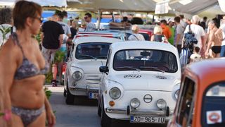 Primošten: Defile sudionika 2. Međunarodnog Fićo skupa Šibenik 2018. Primošten: Defile sudionika 2. Međunarodnog Fićo skupa Šibenik 2018.