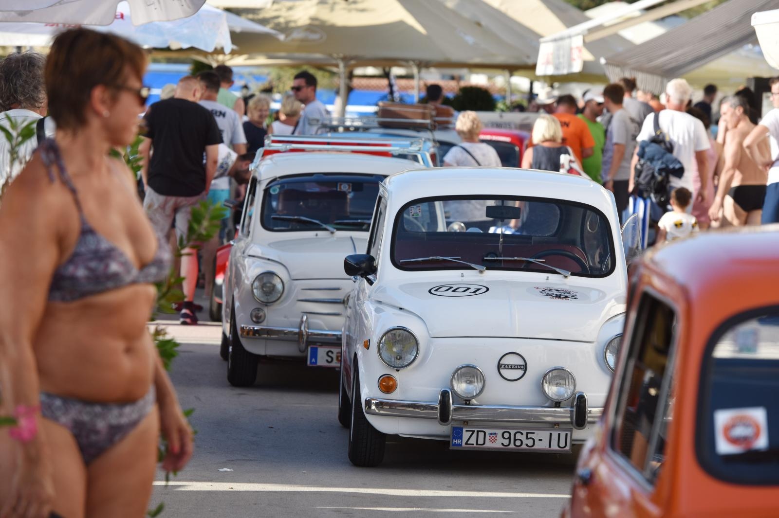 Primošten: Defile sudionika 2. Međunarodnog Fićo skupa Šibenik 2018. Primošten: Defile sudionika 2. Međunarodnog Fićo skupa Šibenik 2018.