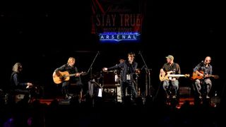 Goran Bare & Majke @ Arsenal Zadar, foto: I. Perincic Goran Bare & Majke @ Arsenal Zadar, foto: I. Perincic