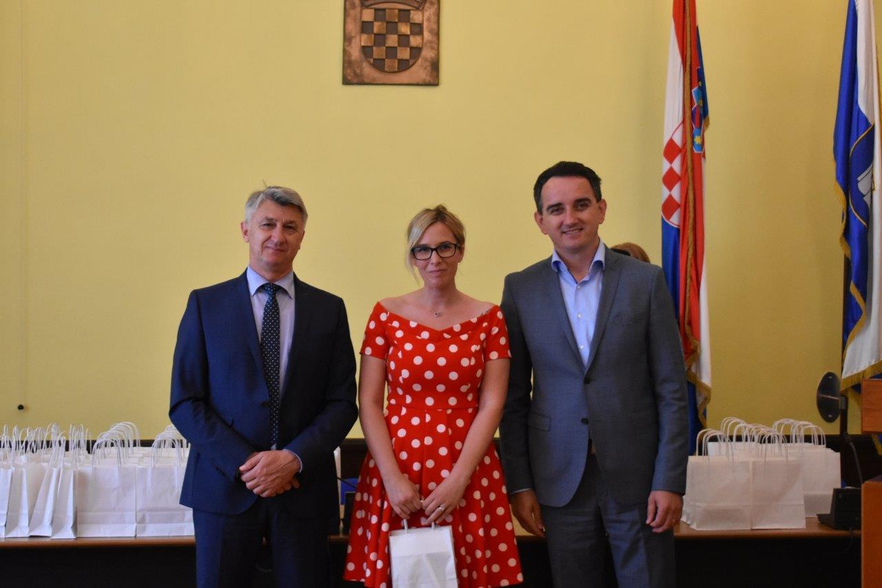 Prijem za nagrađivane učenike osnovnih i srednjh škola