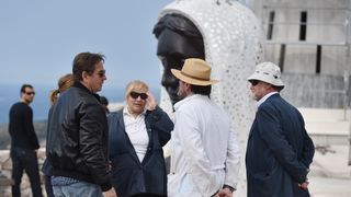 Doneseni i posljedni dijelovi velikoga kipa Gospe od Loreta, glava i kruna Doneseni i posljedni dijelovi velikoga kipa Gospe od Loreta, glava i kruna