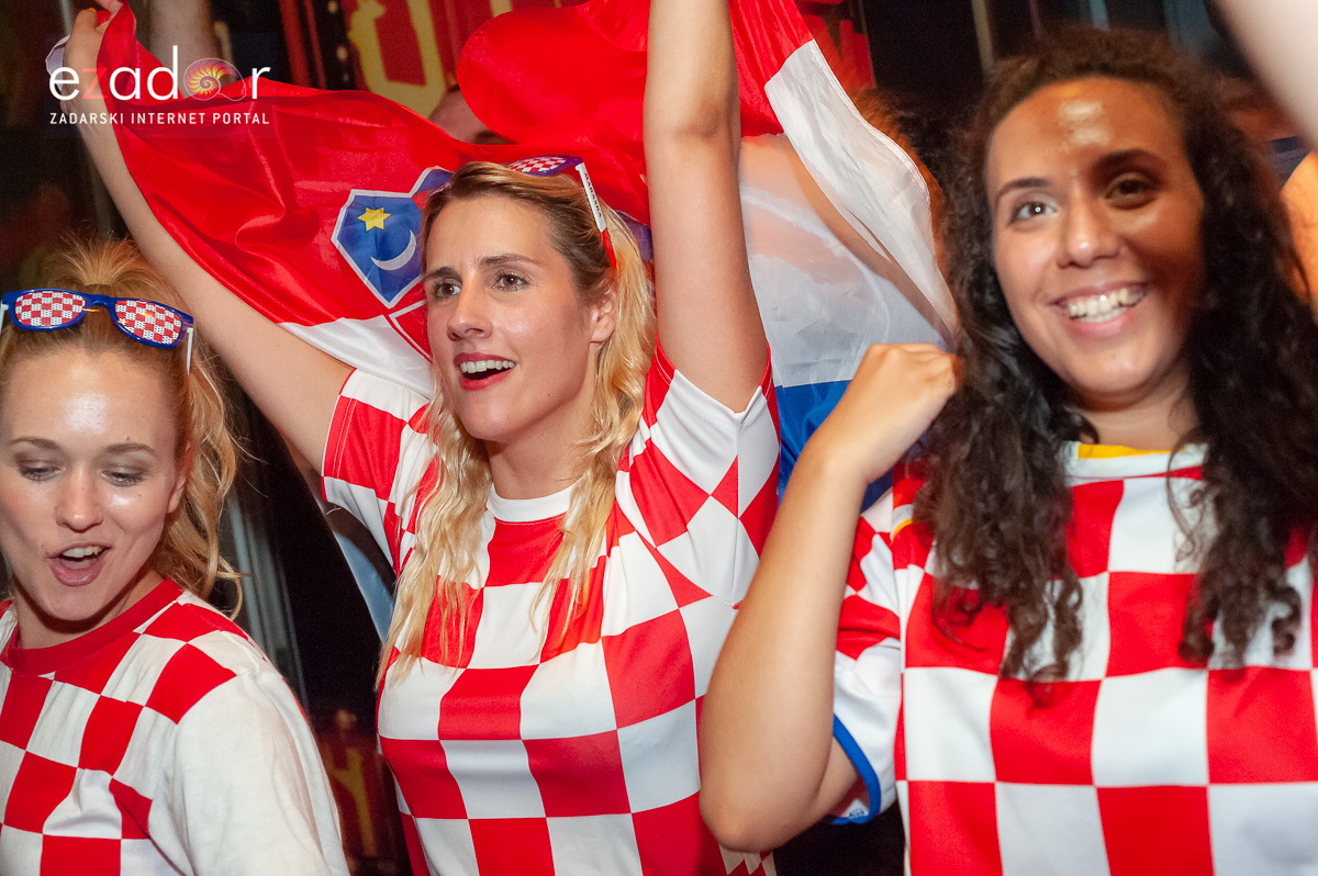 Zadar je gorio: Velika fešta nakon plasmana Vatrenih u finale Svjetskog prvenstva