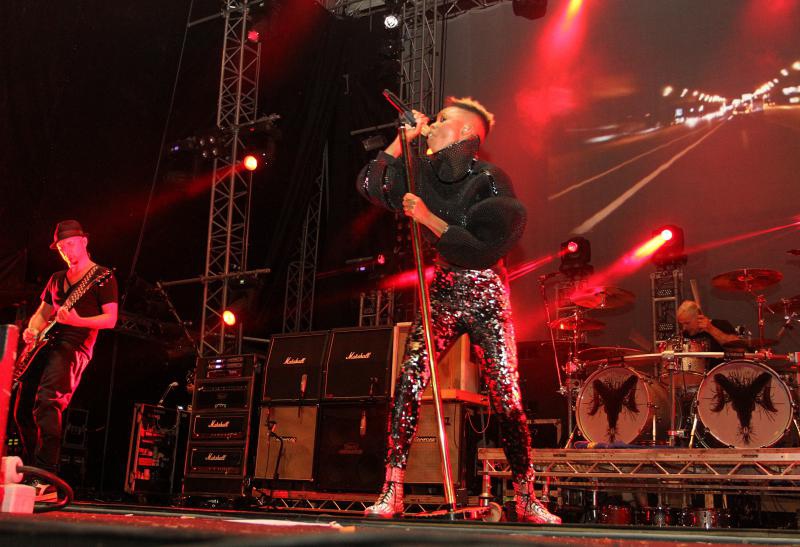 Skunk Anansie i Dubioza kolektiv oduševili nekoliko tisuća posjetitelja. Photo: Kristina Stedul Fabac/PIXSELL Skunk Anansie i Dubioza kolektiv oduševili nekoliko tisuća posjetitelja. Photo: Kristina Stedul Fabac/PIXSELL