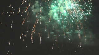 Virani 2016. godinu dočekali uz Lidiju Bačić, Leteći odred i spektakularan vatromet Virani 2016. godinu dočekali uz Lidiju Bačić, Leteći odred i spektakularan vatromet