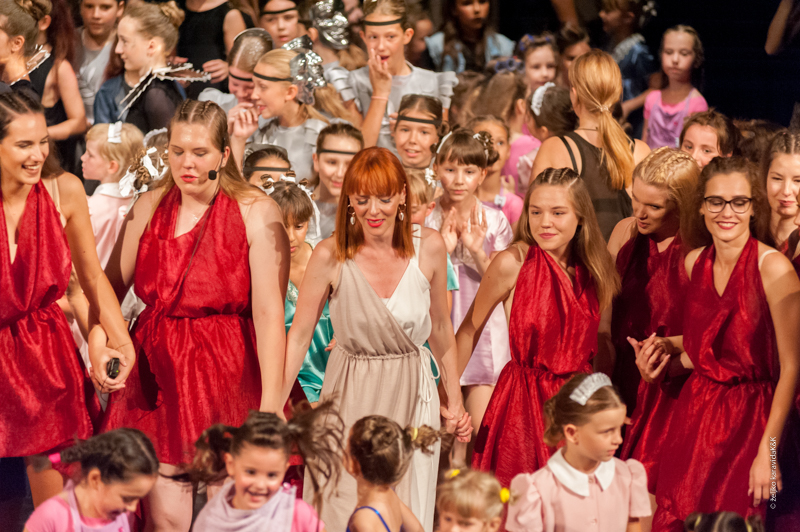 Gesta u HNK Zadar: “Odgojoj 2 (pubertet uzvraća)”