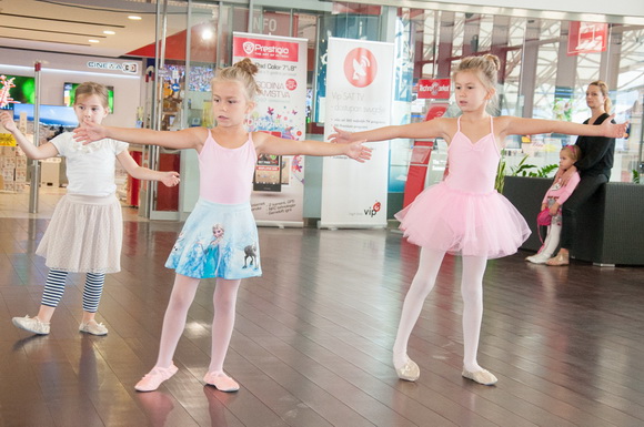 City Galleria: Predstavljanje Baletne udruge Pirueta