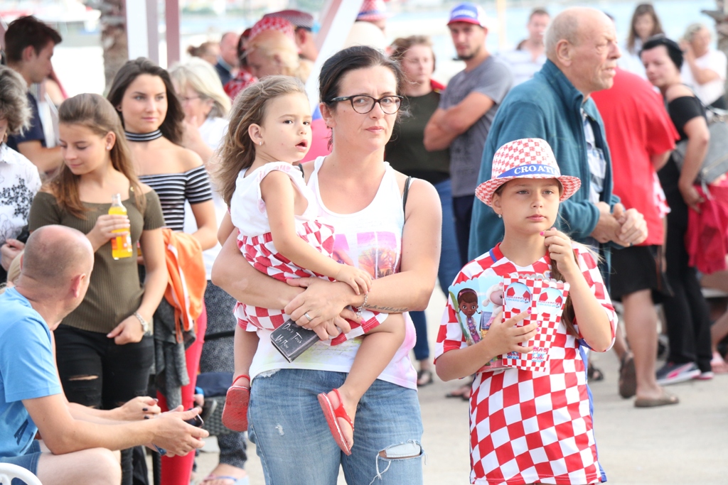 Virski navijači podržali Vatrene Virski navijači podržali Vatrene