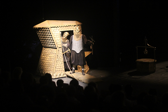 Image 808819 (auto) Image 808819 (auto)