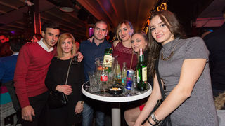 Doček 2017: Najluđa noć na zadarskom Poluotoku privukla više tisuća Zadrana i gostiju Doček 2017: Najluđa noć na zadarskom Poluotoku privukla više tisuća Zadrana i gostiju