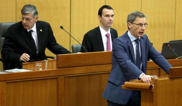 Sabor je sjednicu nastavio raspravom o godisnjem izvjescu Hrvatske narodne banke za 2014. Boris Vujcic Photo: Patrik Macek/PIXSELL