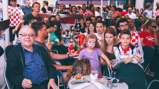 Euro 2016: Utakmica između Hrvatske i Češke gledala se u brojnim zadarskim lokalima i kafićima.