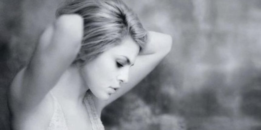 Čarobna Eva Mendes krasi naslovnicu Ellea (Net.hr)