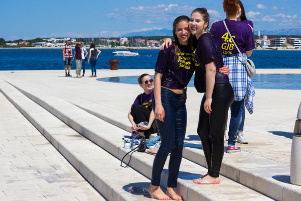 Ludijada maturanata na zadarskoj rivi 17. svibnja 2016. Foto: Bojan Bogdanić
