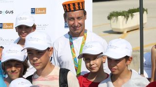 Zlatni olimpijci Fantela i Marenić družili se sa šibenskom djecom povodom dana jedrenja. Photo: Duško Jaramaz/PIXSELL Zlatni olimpijci Fantela i Marenić družili se sa šibenskom djecom povodom dana jedrenja. Photo: Duško Jaramaz/PIXSELL