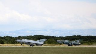 MIG 21 koji se srušio kod Velike Gorice, Foto: Filip Brala/PIXSELL MIG 21 koji se srušio kod Velike Gorice, Foto: Filip Brala/PIXSELL