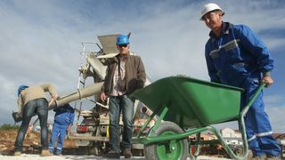 U ulici Ive Masine (Mjesni odbor Crvene kuce) gradonacelnik Bozidar Kalmeta sa suradnicima polozio je kamen temeljac. Time je svecano obiljezeni pocetak gradnje socijalnih stanova po modelu programa POS. Photo: Dino Stanin/PIXSELL