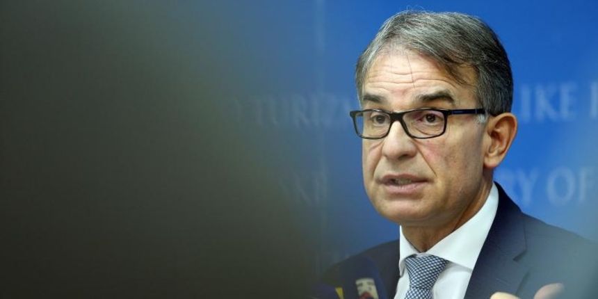 Ministar turizma Gari Capelli